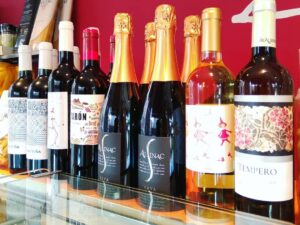 Vinos y Cavas